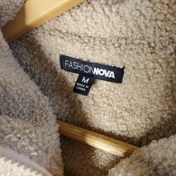Fashion Nova sherpa cropped zip up hoodie Size Med In Great condition - Picture 6 of 6